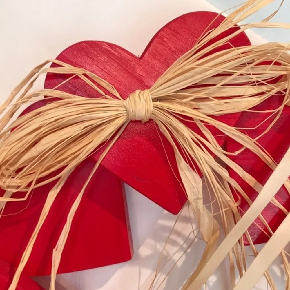 Wooden hangable Heart Wrath. EUC.